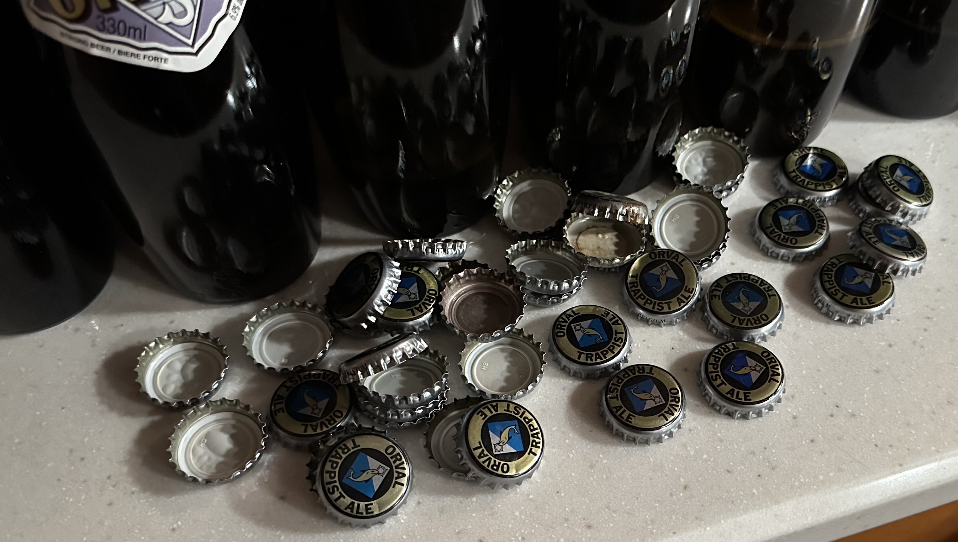 The resulting pile of Orval caps.